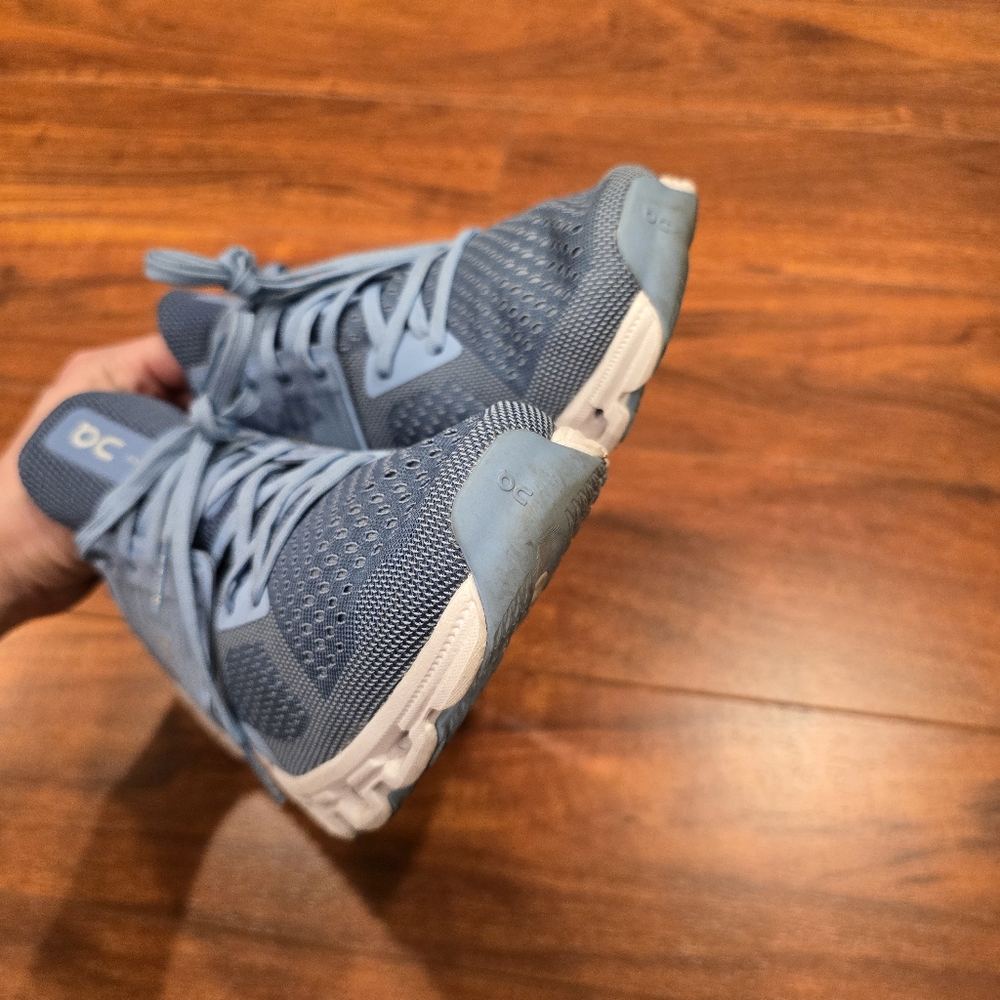 On Running Cloudswift Women's Size 10 Lake/Sky - image 5